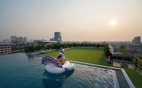Romance Hotel Bangkok